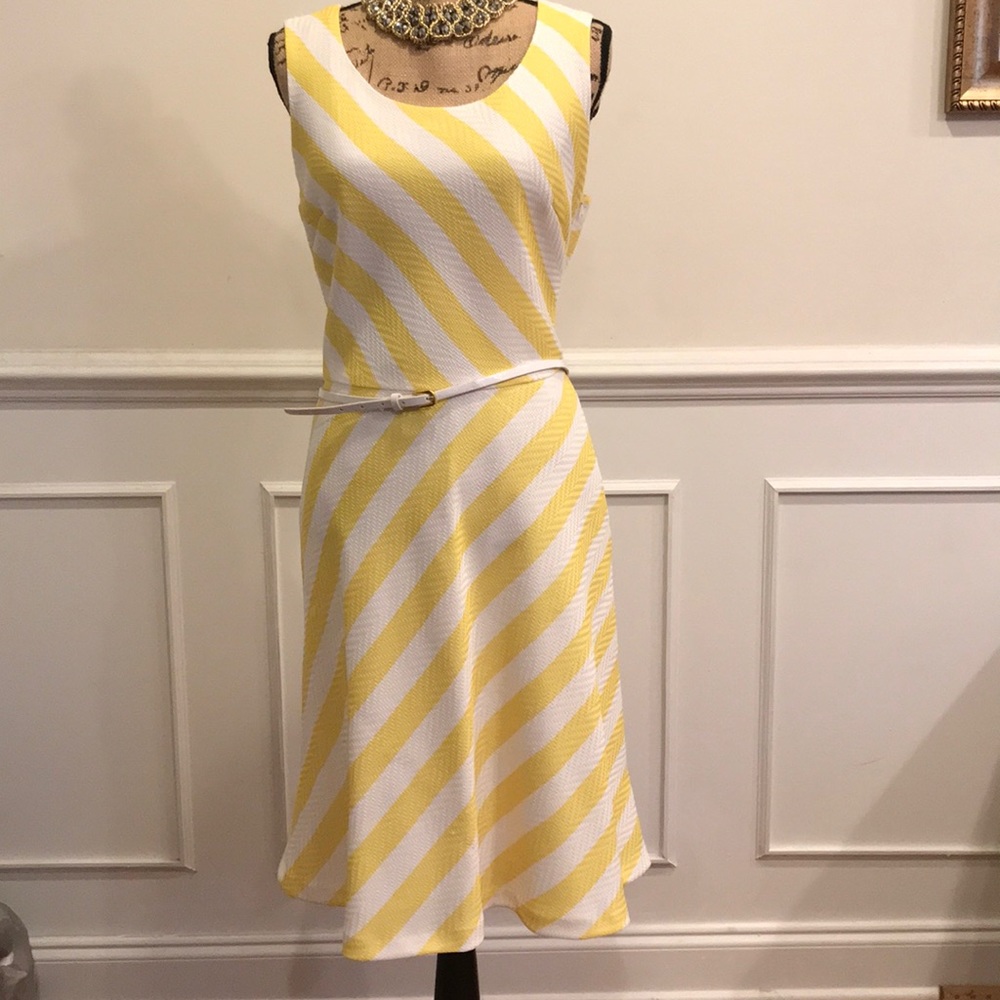 Kasper size 14 yellow and white striped dress